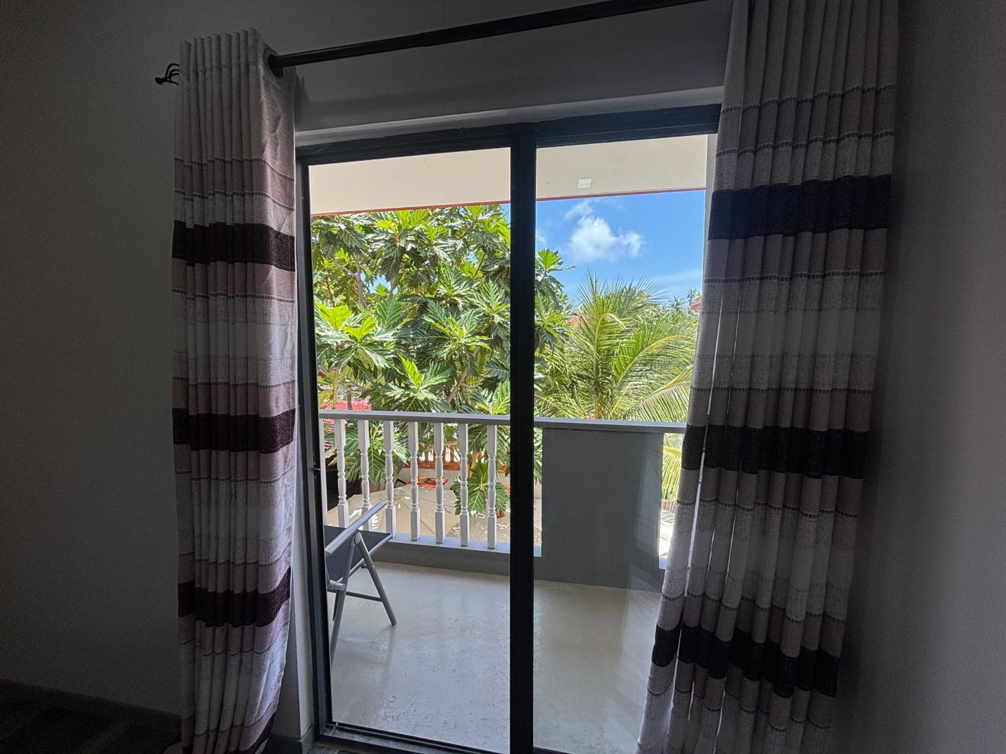 Mathiveri Thundi Inn Ngoại thất bức ảnh
